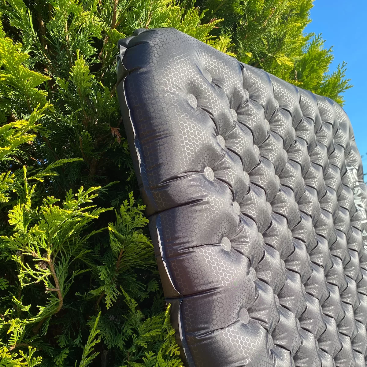 Otimos AeroTherm 4.2R Insulated Sleeping Pad - Wide/Long - Image 8