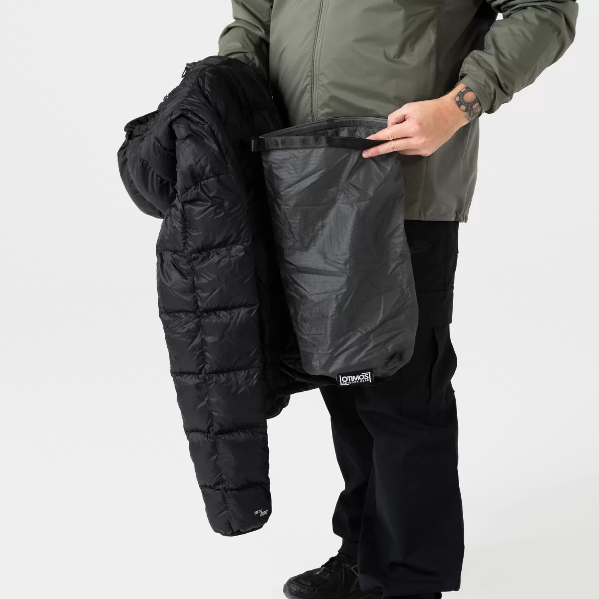 Otimos 8L Ultralight Compression Stuff Sack - Image 2
